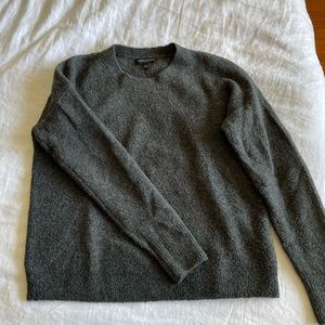 Banana Republic sweater. Size XS.